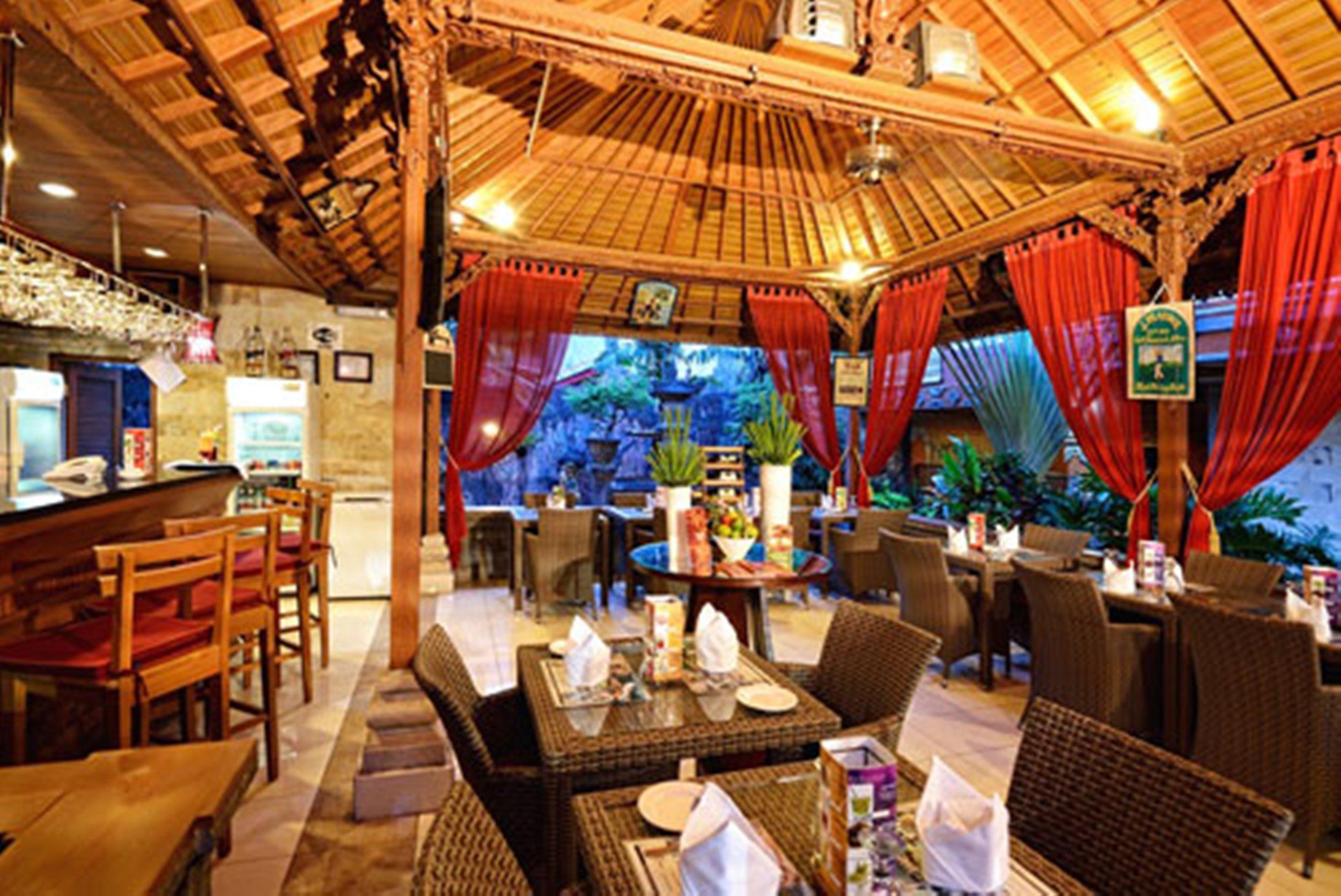 Wina Holiday Villa Кута Экстерьер фото