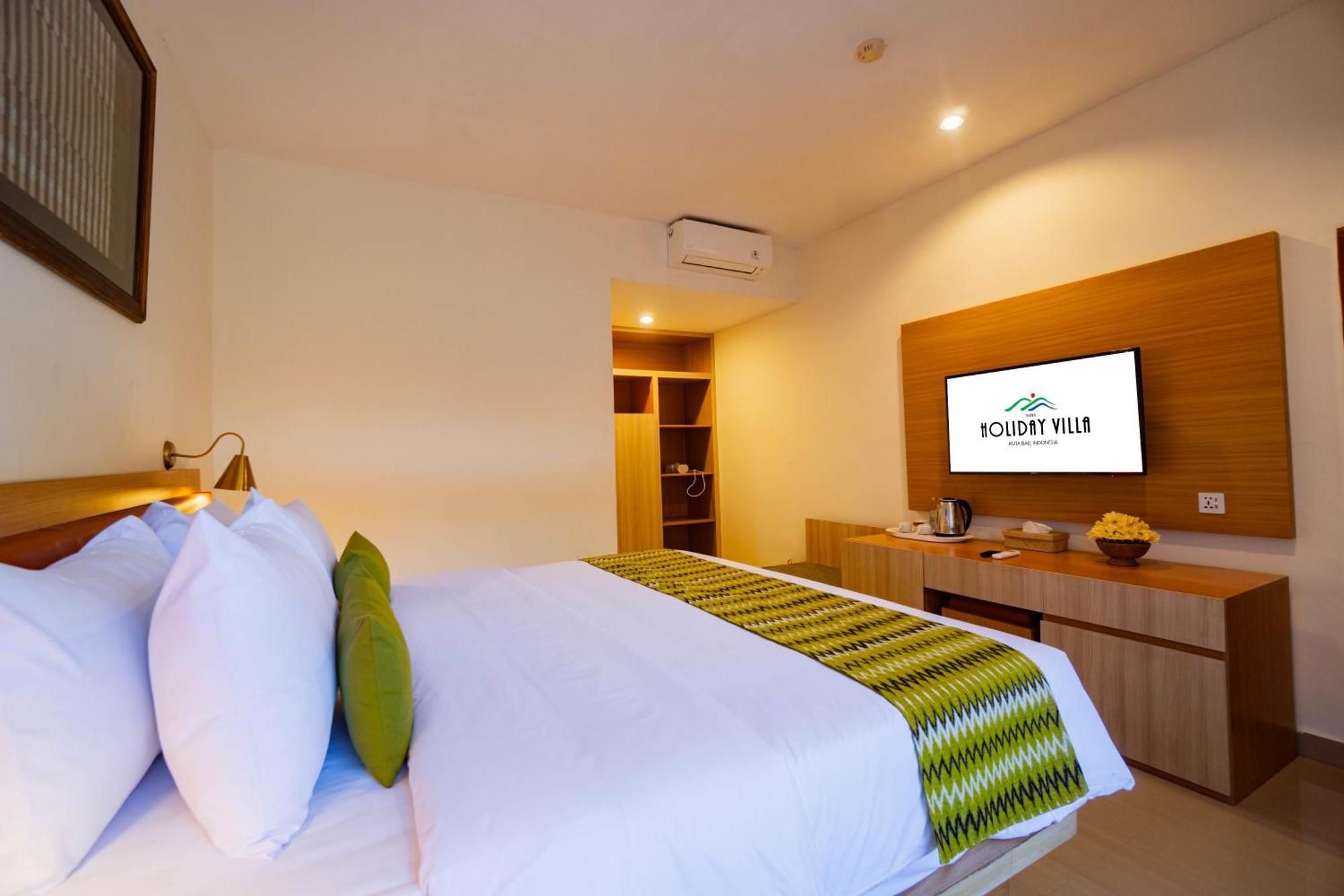 Wina Holiday Villa Кута Экстерьер фото