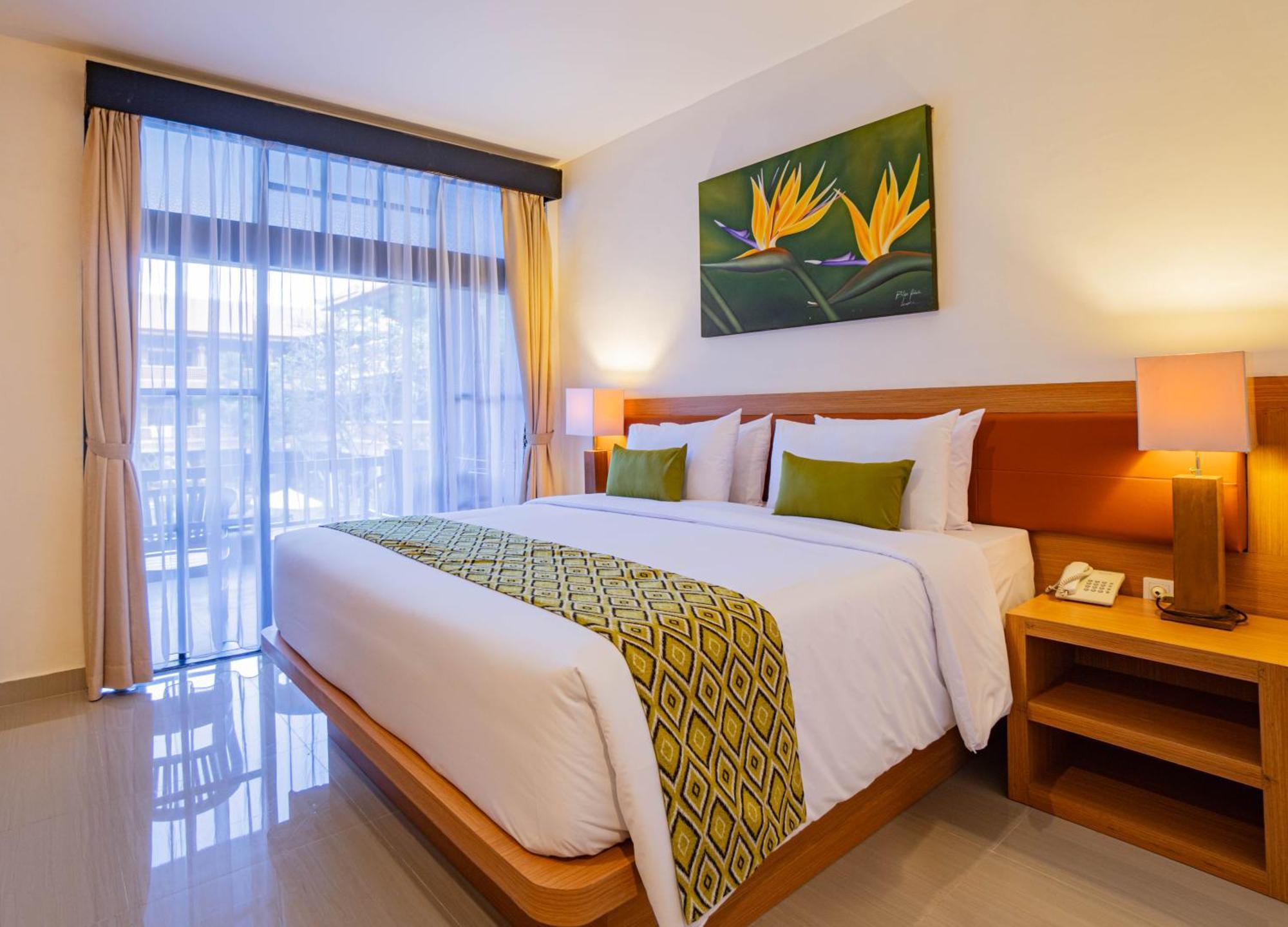 Wina Holiday Villa Кута Экстерьер фото