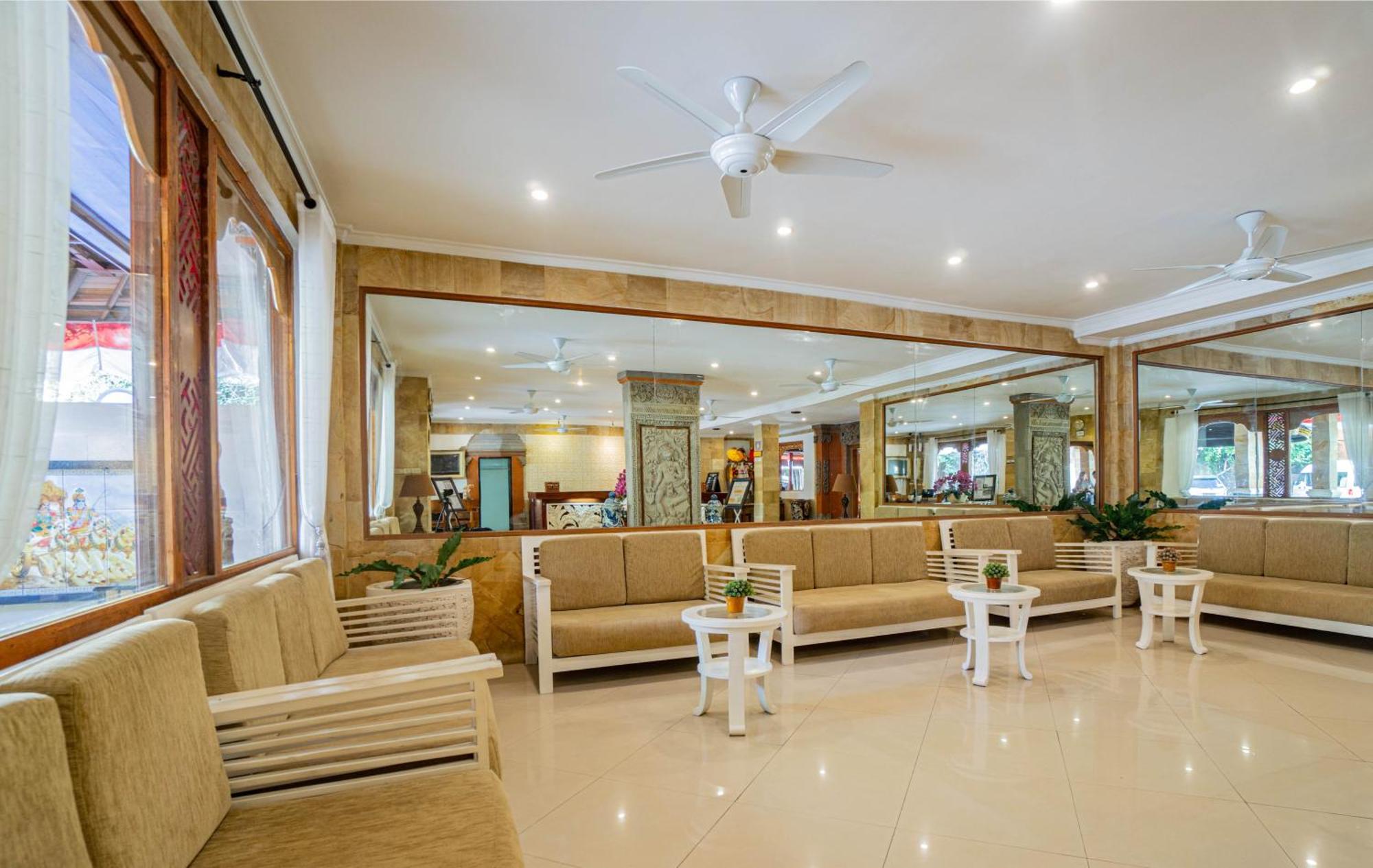 Wina Holiday Villa Кута Экстерьер фото